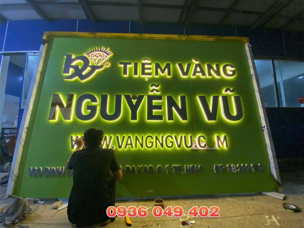 Làm Bảng Hiệu Chữ Inox Tại Dĩ An
